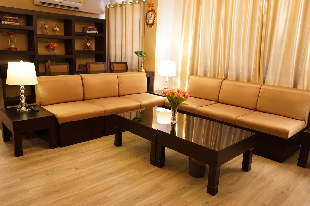 Taris Art Hotel Phrae Exterior photo