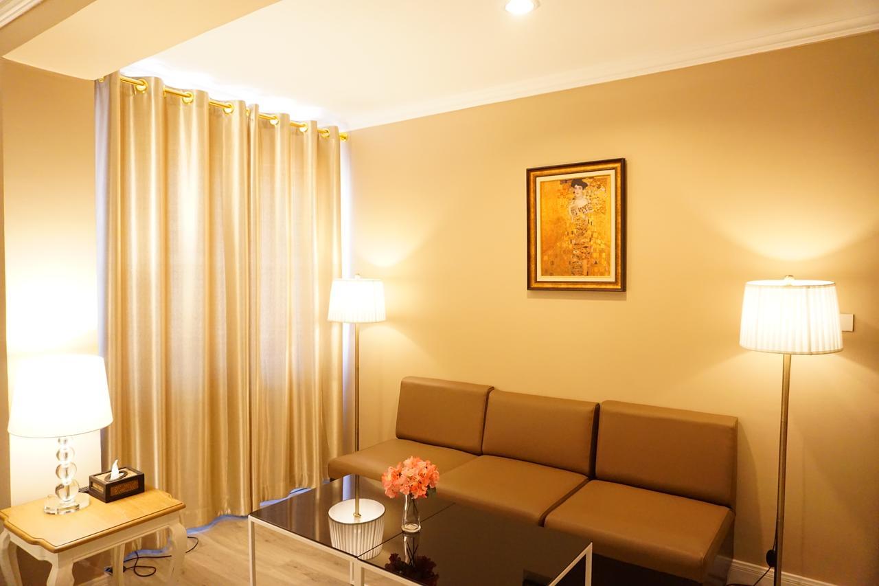 Taris Art Hotel Phrae Exterior photo